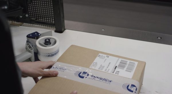 L4 Logistics e-commerce packing colis