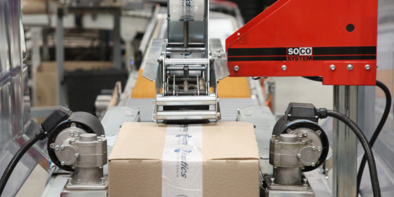 L4 Logistics - retail packing line scotcheuse automatique